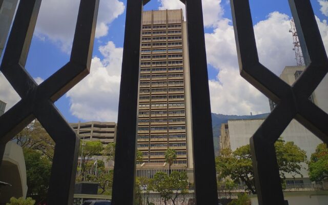 Caracas: encuadradas siempre